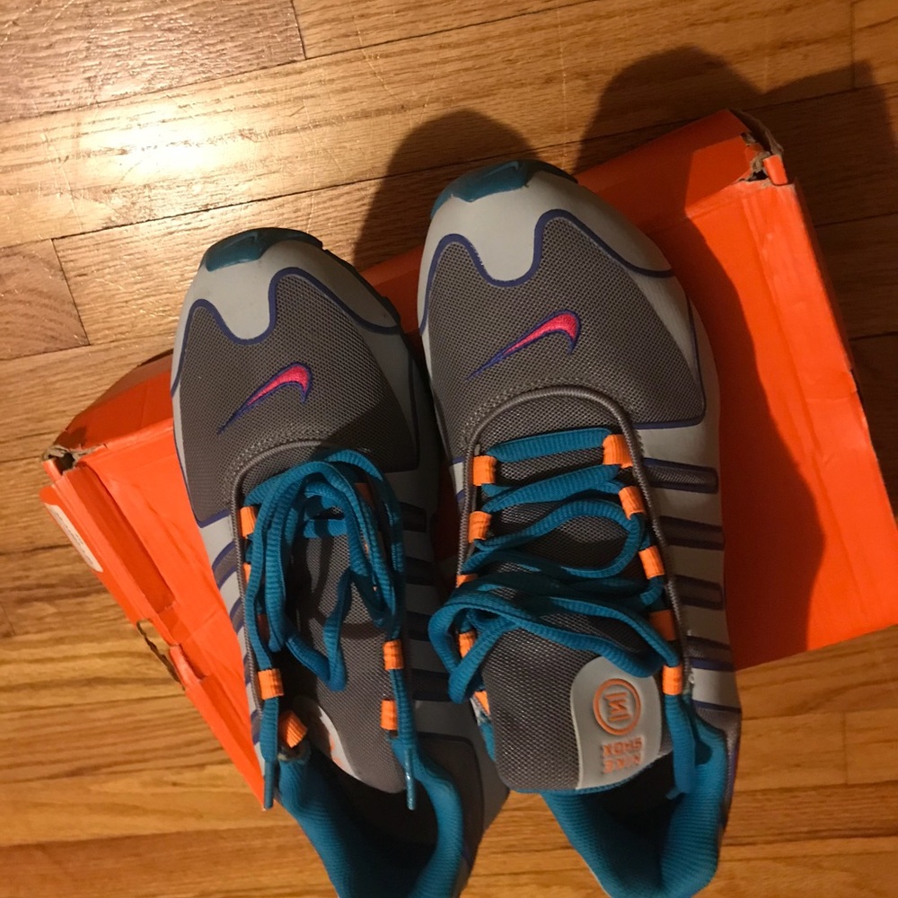 Nike shocks - Picture 3 of 3